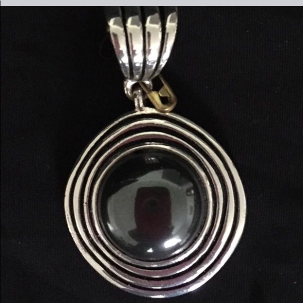 Eclipse necklace pendant from Premier Designs
